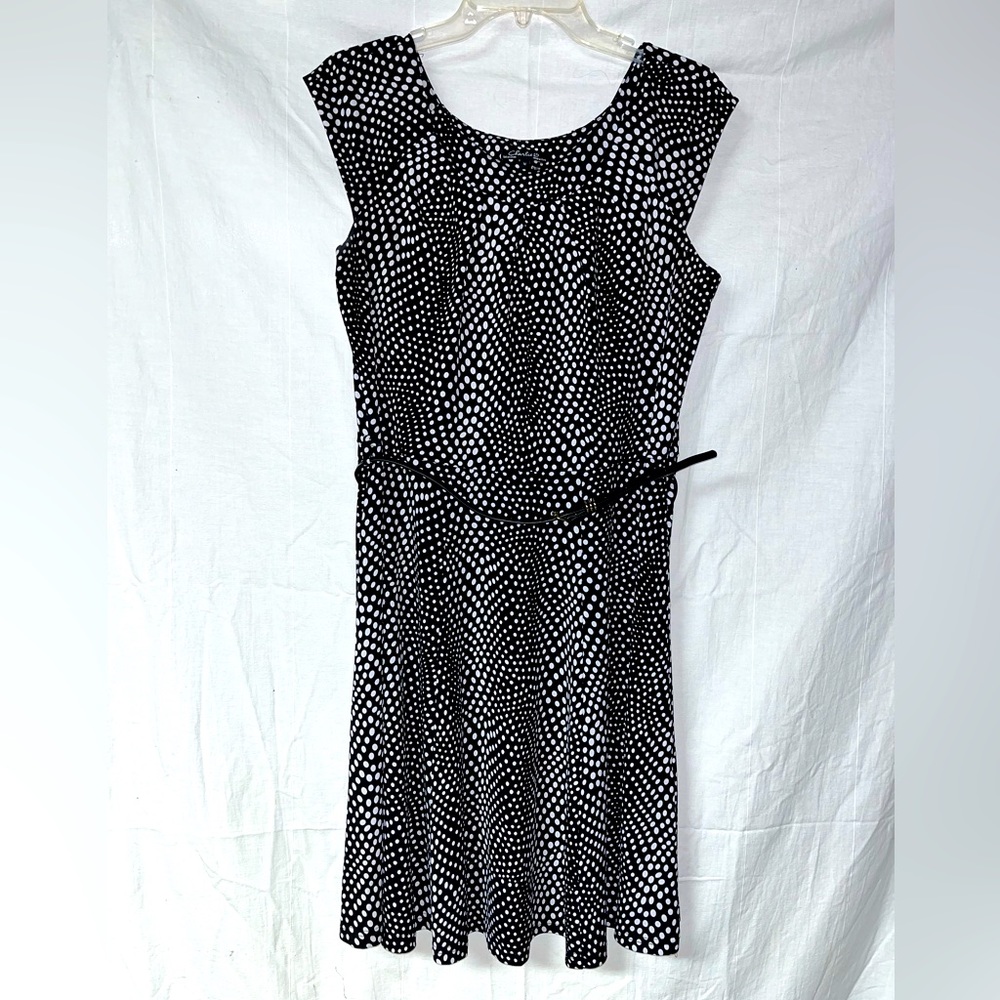 Charlie B. B&W polka dot dress size M
